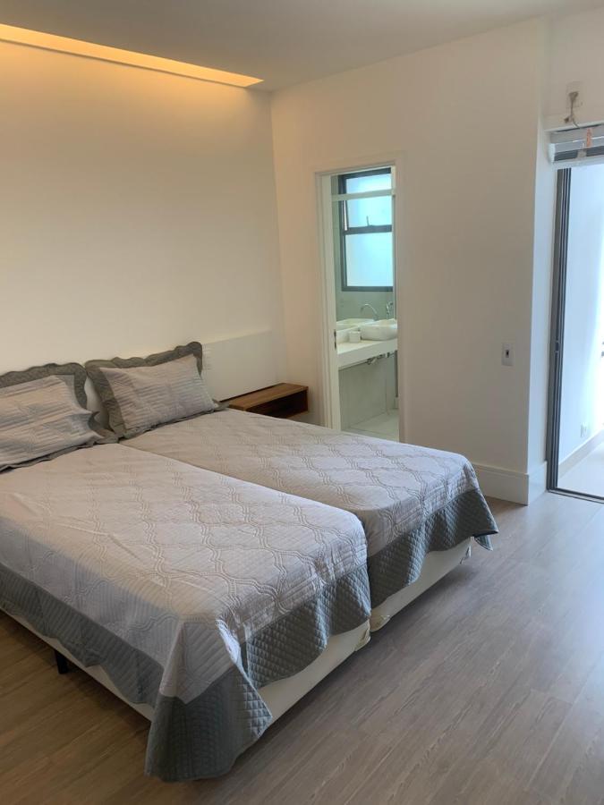 Flat com 65 metros; sala; duas suítes; cozinha Recém-reformado Rio de Janeiro Exterior foto