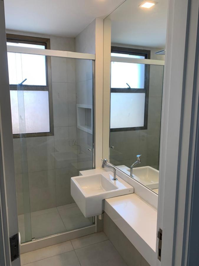 Flat com 65 metros; sala; duas suítes; cozinha Recém-reformado Rio de Janeiro Exterior foto