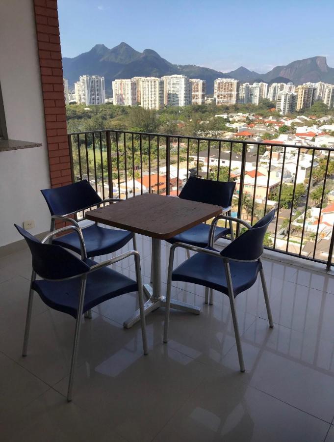 Flat com 65 metros; sala; duas suítes; cozinha Recém-reformado Rio de Janeiro Exterior foto