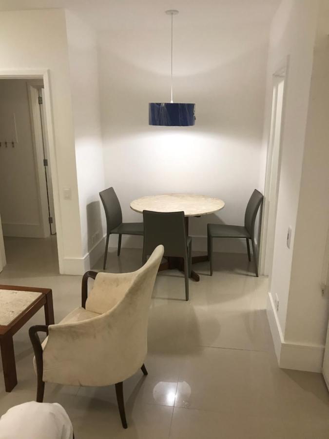Flat com 65 metros; sala; duas suítes; cozinha Recém-reformado Rio de Janeiro Exterior foto
